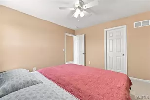 103 Berry Manor Cir, Saint Peters, MO 63376 - Photo 25