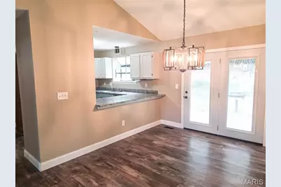 325 Westbrook Drive, O'Fallon, MO 63366 - Photo 7