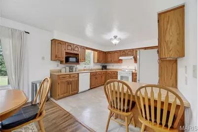 20125 Kenyon Lane, Lebanon, MO 65536 - Photo 7
