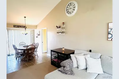 7034 Brooks Farm Drive, House Springs, MO 63051 - Photo 7