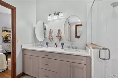 11728 Claychester Drive, Des Peres, MO 63131 - Photo 27