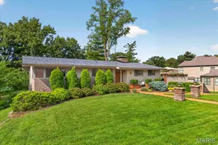11728 Claychester Dr, Des Peres, MO 63131 - Photo 5