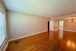 8722 Delmar Blvd, University City, MO 63124 - Photo 5