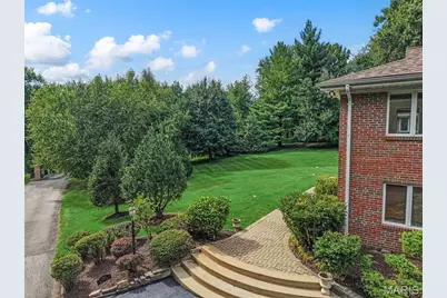 1757 Topping Road, Town and Country, MO 63131 - Photo 5
