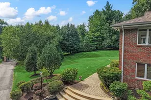 1757 Topping Rd, Town and Country, MO 63131 - Photo 5