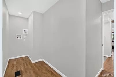 1757 Topping Road, Town and Country, MO 63131 - Photo 61