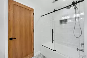 1757 Topping Rd, Town and Country, MO 63131 - Photo 69