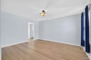 350 Villa Duschene Dr, Warrenton, MO 63383 - Photo 5