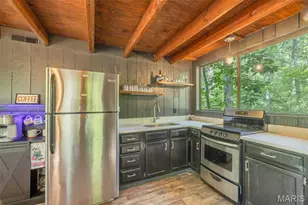 446 Foxfire Cove Dr, Innsbrook, MO 63390 - Photo 3
