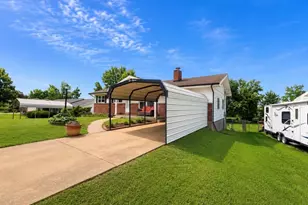 218 Cypress St, Park Hills, MO 63601 - Photo 5