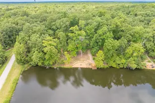 927 Trophy Woods Dr, Innsbrook, MO 63390 - Photo 35