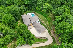 19256 St Albans Forest Ln, Wildwood, MO 63038 - Photo 41