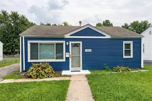 11224 St Clement Ln, Saint Ann, MO 63074 - Photo 1