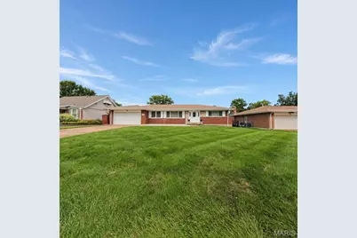 4150 Concord Oaks Drive, Saint Louis, MO 63128 - Photo 1