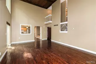 7156 Becker Rd, Saint Louis, MO 63129 - Photo 9