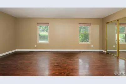 7156 Becker Road, Saint Louis, MO 63129 - Photo 17