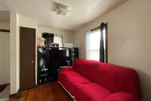 3519 St Blase Ln, Saint Ann, MO 63074 - Photo 7