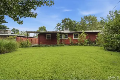 8443 Engler Avenue, Saint Louis, MO 63114 - Photo 17