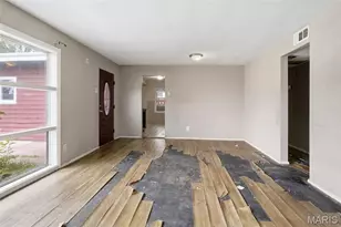 8443 Engler Ave, Saint Louis, MO 63114 - Photo 3
