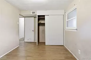 8443 Engler Ave, Saint Louis, MO 63114 - Photo 11