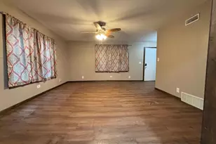 315 N Center St, Hunnewell, MO 63443 - Photo 3