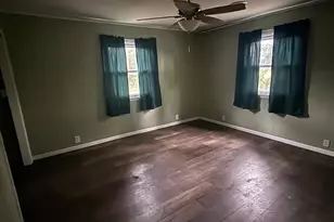 315 N Center St, Hunnewell, MO 63443 - Photo 13