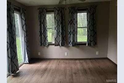 315 N Center Street, Hunnewell, MO 63443 - Photo 11