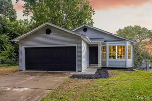 842 Whispering Rock Dr, O'Fallon, MO 63366 - Photo 1
