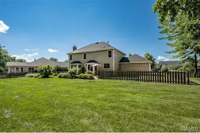 15706 Heathercroft Drive, Chesterfield, MO 63017 - Photo 59
