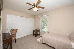 15706 Heathercroft Dr, Chesterfield, MO 63017 - Photo 43