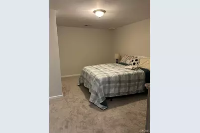 15706 Heathercroft Drive, Chesterfield, MO 63017 - Photo 45