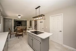 15706 Heathercroft Dr, Chesterfield, MO 63017 - Photo 23