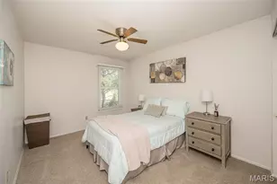 15706 Heathercroft Dr, Chesterfield, MO 63017 - Photo 41