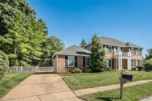 15706 Heathercroft Dr, Chesterfield, MO 63017 - Photo 3