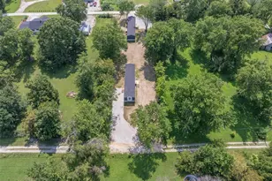 140 Prairie St, Truxton, MO 63381 - Photo 17