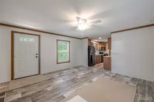 140 Prairie St, Truxton, MO 63381 - Photo 5