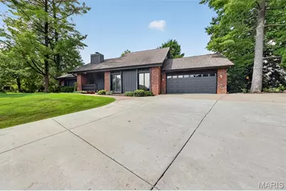 1028 Monfort Court, Lake Saint Louis, MO 63367 - Photo 3