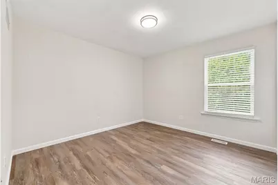 12179 Rule Place Lane, Maryland Heights, MO 63043 - Photo 25