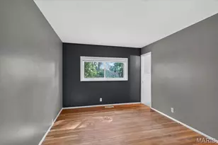 2952 New Castle Dr, Florissant, MO 63033 - Photo 19