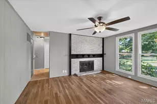 2952 New Castle Dr, Florissant, MO 63033 - Photo 13