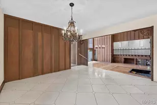 2 Villa Coublay, Frontenac, MO 63131 - Photo 15