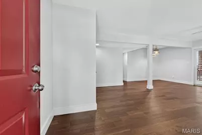 8816 Eager Road, Brentwood, MO 63144 - Photo 5