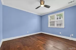 8816 Eager Rd, Brentwood, MO 63144 - Photo 17