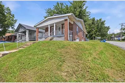 7001 Edison Avenue, Saint Louis, MO 63121 - Photo 3