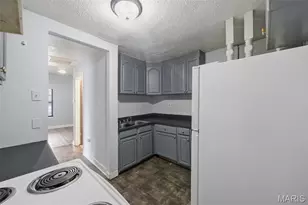 7001 Edison Ave, Saint Louis, MO 63121 - Photo 15