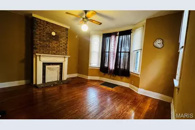 4270 Wyoming Street, Saint Louis, MO 63116 - Photo 5