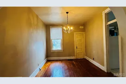 4270 Wyoming Street, Saint Louis, MO 63116 - Photo 9