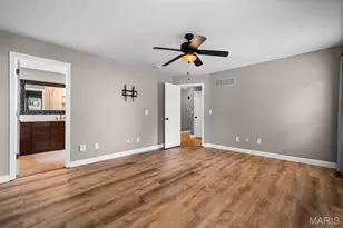 3035 Arrowhead Point Dr, Saint Louis, MO 63129 - Photo 21