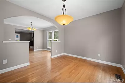 3035 Arrowhead Point Drive, Saint Louis, MO 63129 - Photo 11