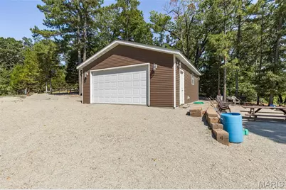 6145 J-M Court, French Village, MO 63036 - Photo 9
